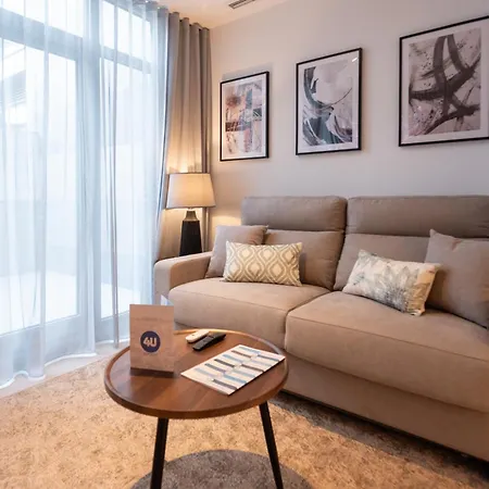 Dorm4you Arena Lejlighedshotel Valencia