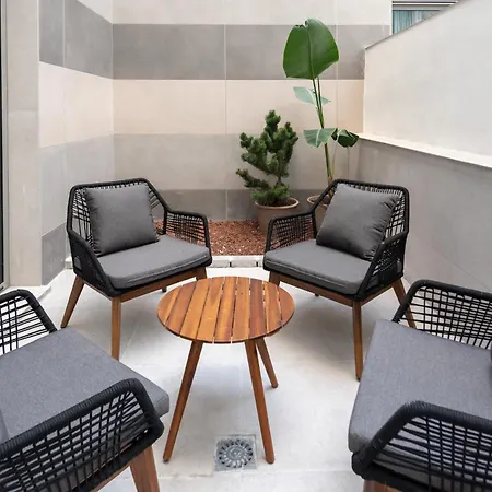 Dorm4you Arena 3* Valencia