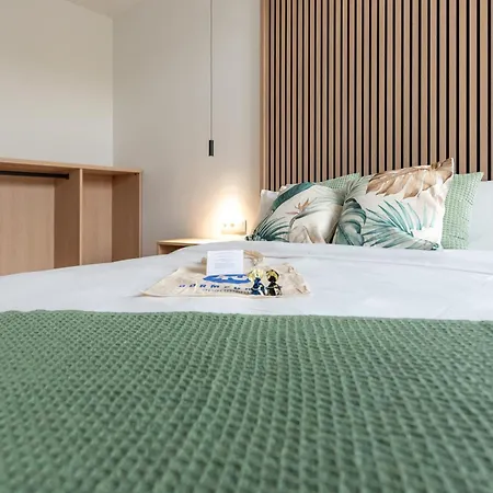 Dorm4you Arena شقة فندقية *