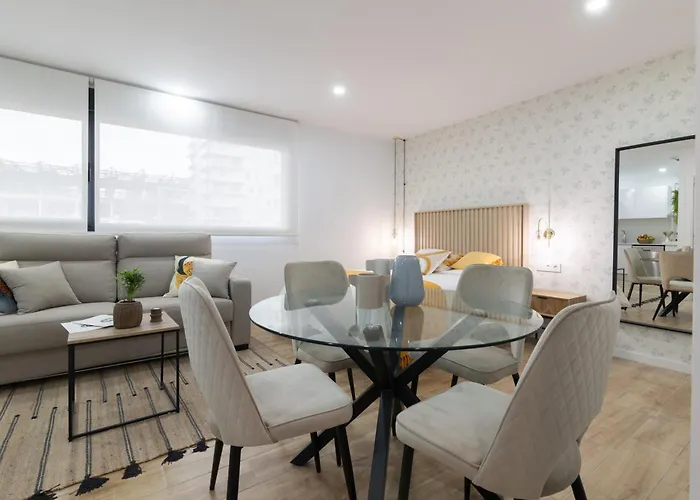 Dorm4you Arena Aparthotel 3*