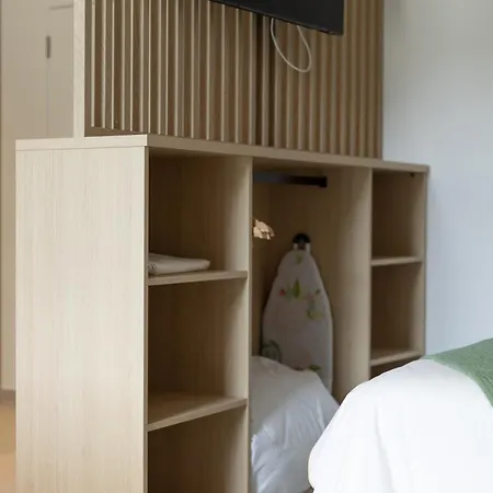 Dorm4you Arena Apartahotel Valencia