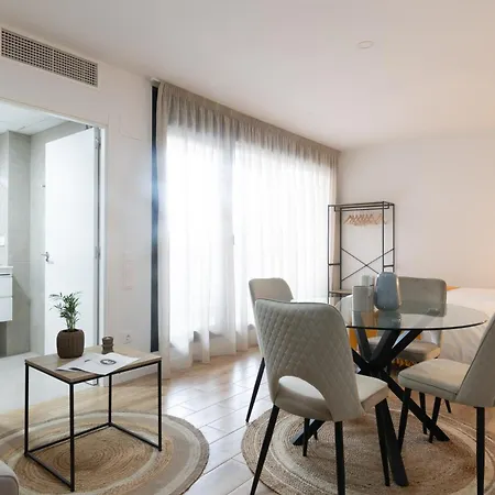Apartahotel Dorm4you Arena Valencia